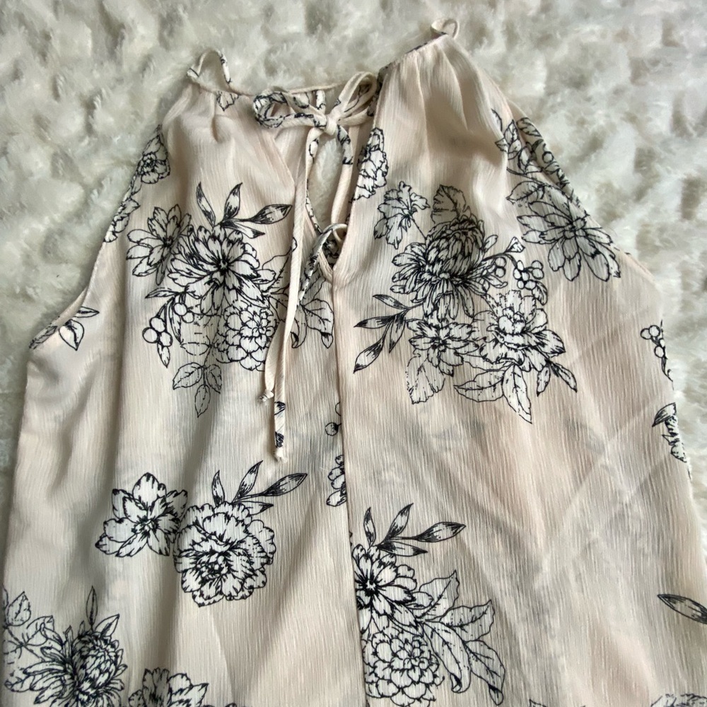 Women blouse - Picture 6 of 8